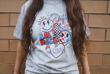 Load image into Gallery viewer, all the america things tee

